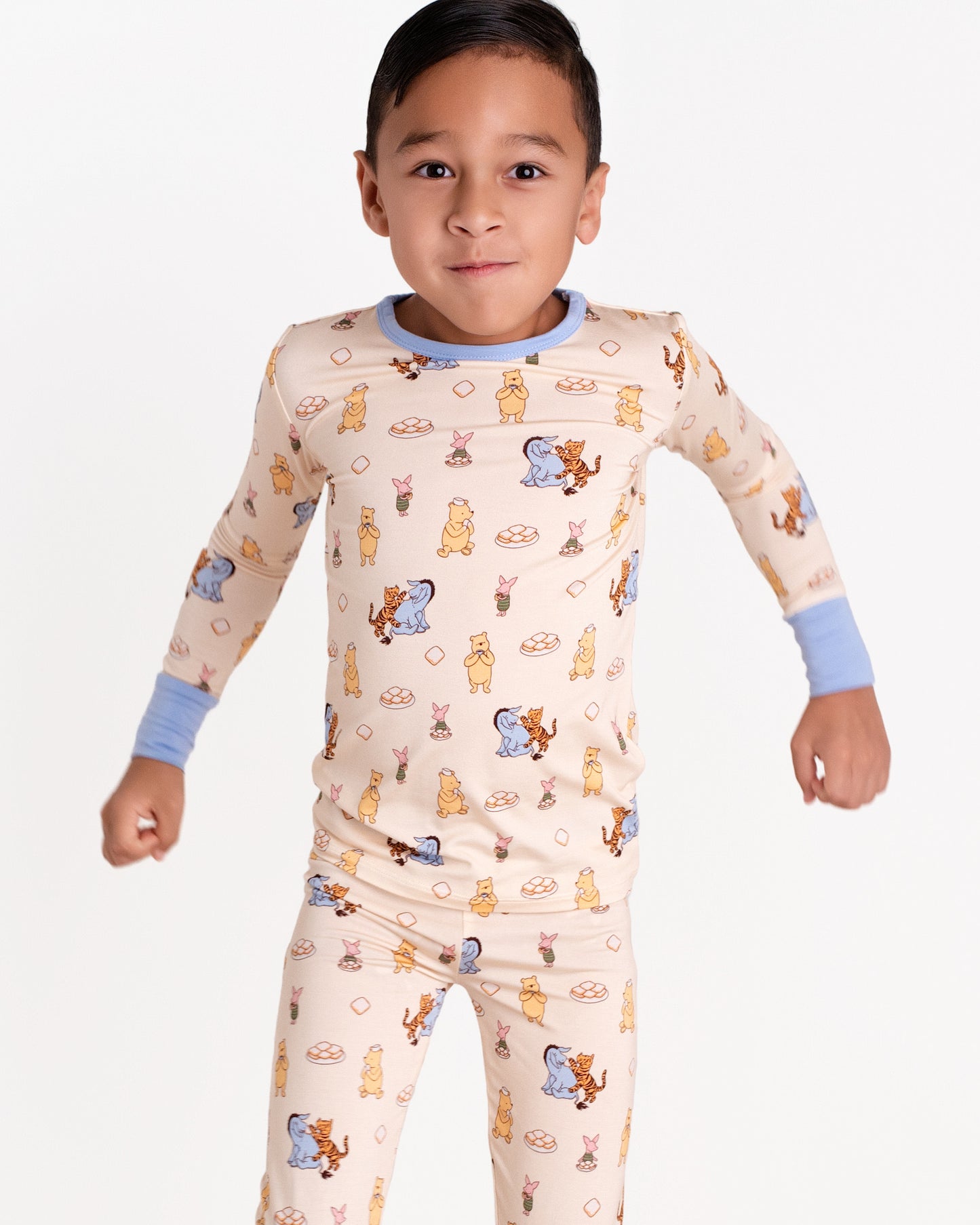 Pooh's Beignet Adventure Bamboo Two-Piece Long Set