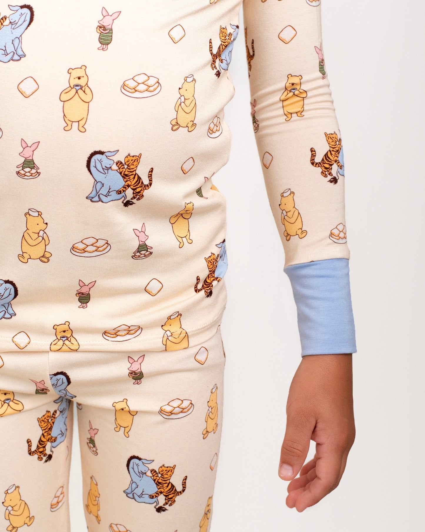 Pooh's Beignet Adventure Bamboo Two-Piece Long Set