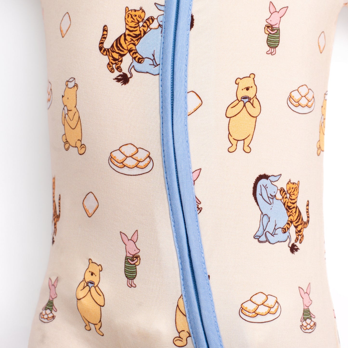 Pooh's Beignet Adventure Bamboo Zip-Up