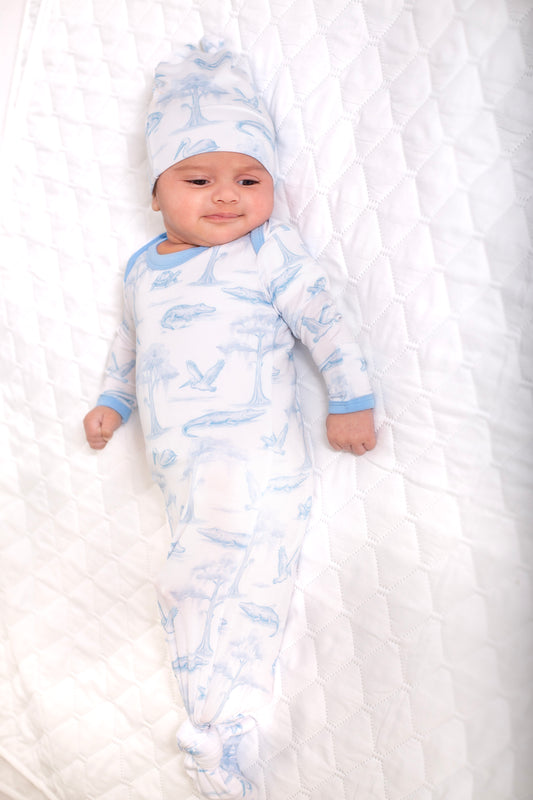 Blue Bayou Toile Sleepy Gown & Beanie Hat