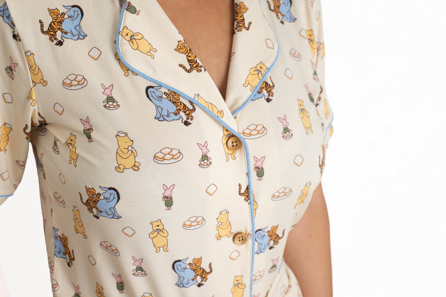 Pooh's Beignet Adventure Women's Short-Sleeve Shirt and Pants Set