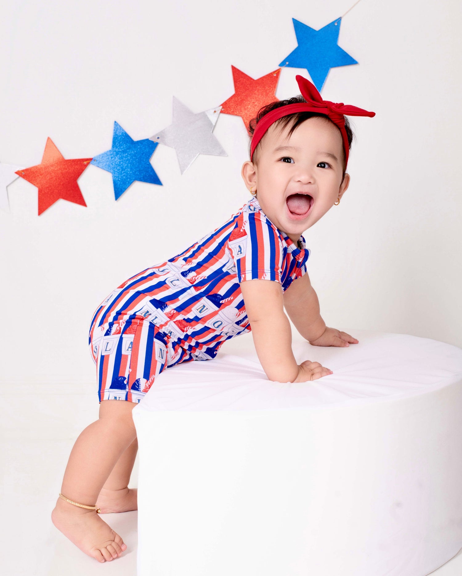 Red, White, and Sno-Balls Bamboo Shortie Pearls and Pelicans