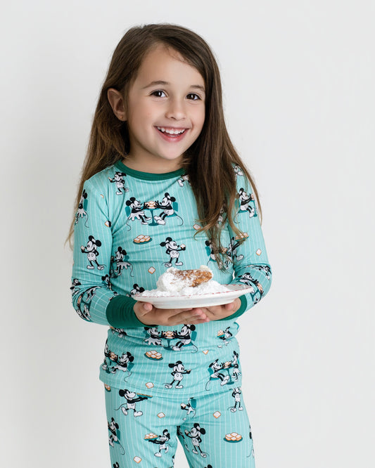 Powdered Sugar Pals Two-Piece Long Set